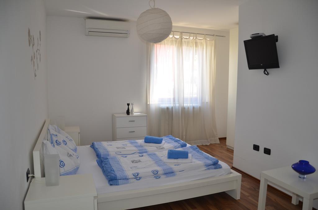 Apartments Bertok Koper Ruang foto