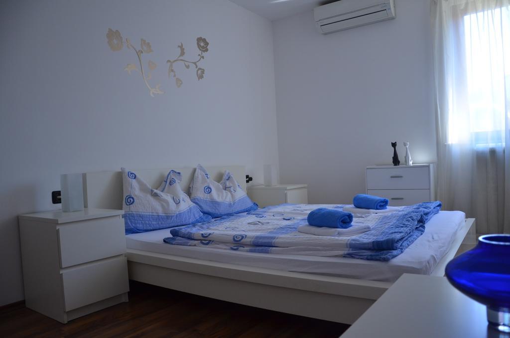 Apartments Bertok Koper Ruang foto